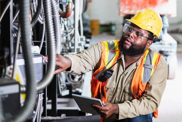 Best Electrical Contractors for Businesses  in Tillamook, OR